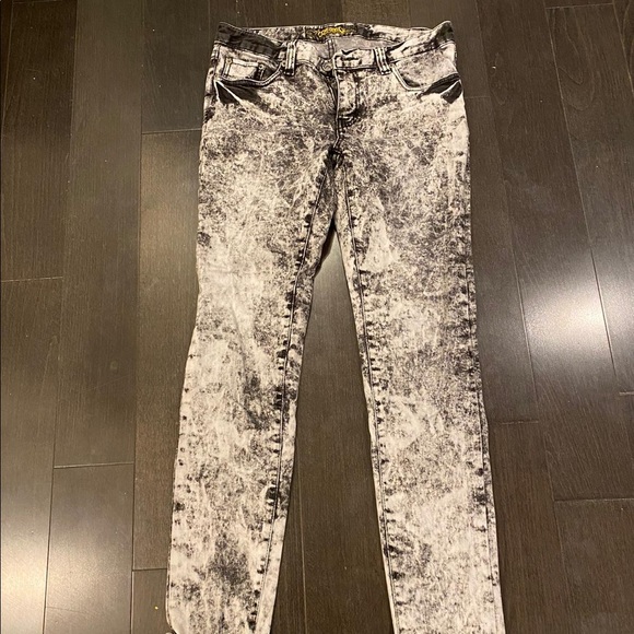 Acid Wash Jeans - Picture 1 of 2